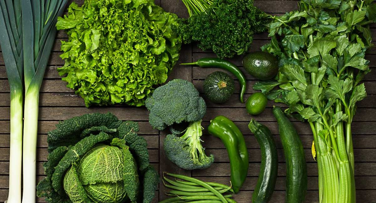 Leafy Vegetables Benefits women must eat